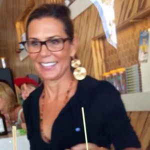 Meet your Posher, Joi